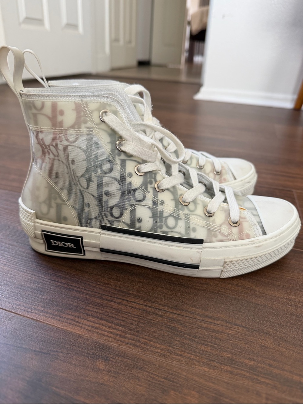 Dior B23 White High-Top Logo Sneakers